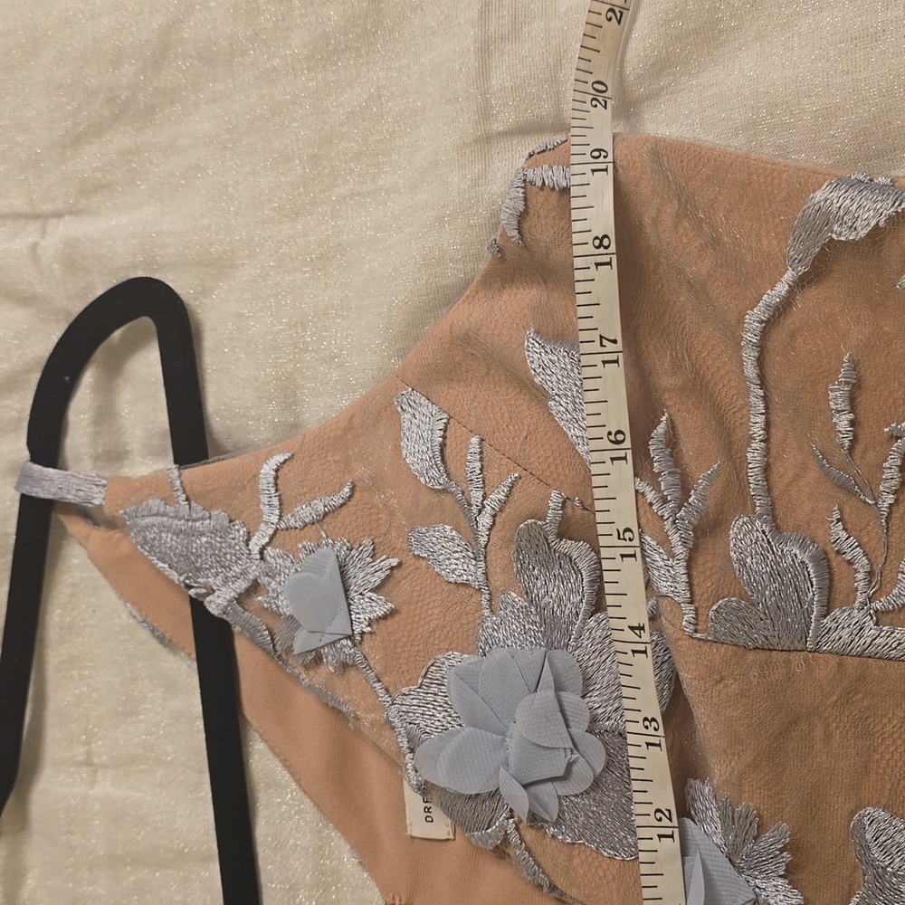 Dress the Population Silver Floral Backless Dress - Picture 13 of 16
